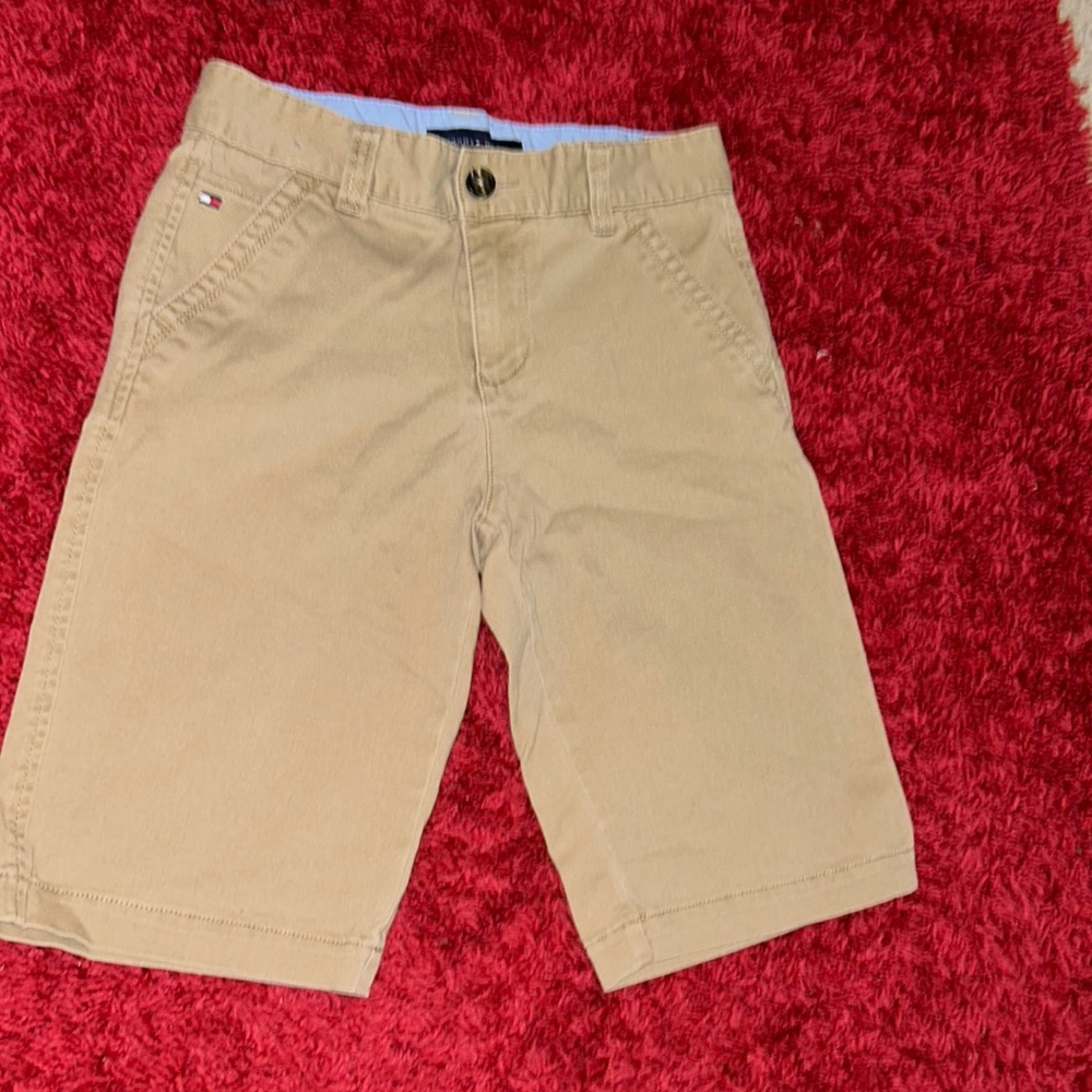 Tommy Hilfiger Tan/Khaki shorts